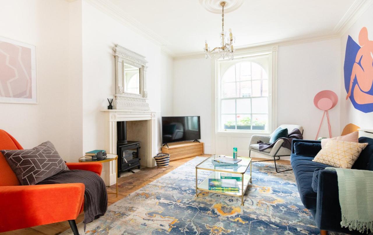 The Euston Square Escape - Modern And Central 4Bdr Home Londra Esterno foto