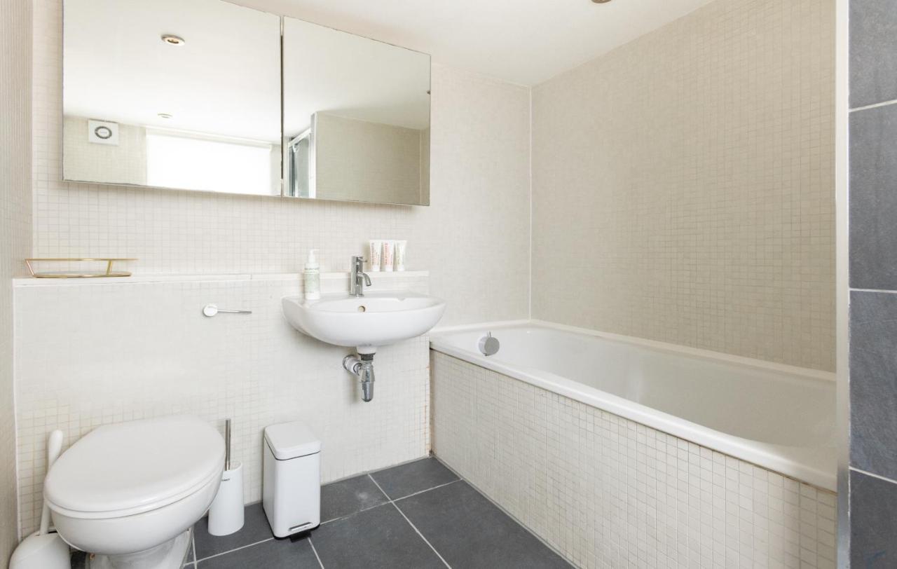 The Euston Square Escape - Modern And Central 4Bdr Home Londra Esterno foto